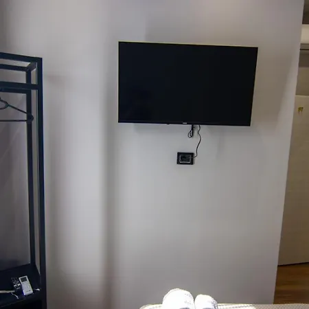 Santa Maria, Cerloj מלון