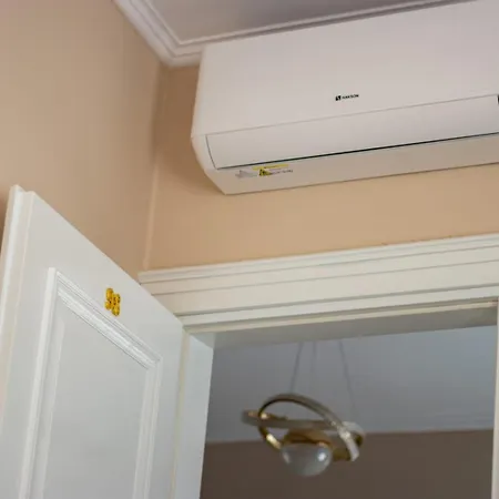 מלון Santa Maria, Cerloj דורס