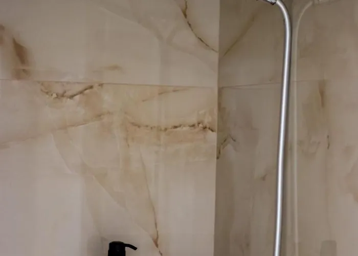 Hotel Santa Maria, Cerloj *