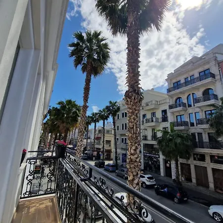 Hotel Santa Maria, Cerloj