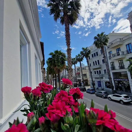 Santa Maria, Cerloj Hotel *