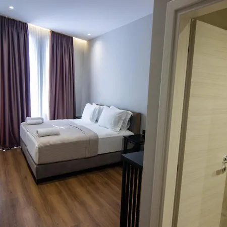Hotel Santa Maria, Cerloj *