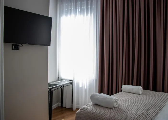 Santa Maria, Cerloj Hotel *